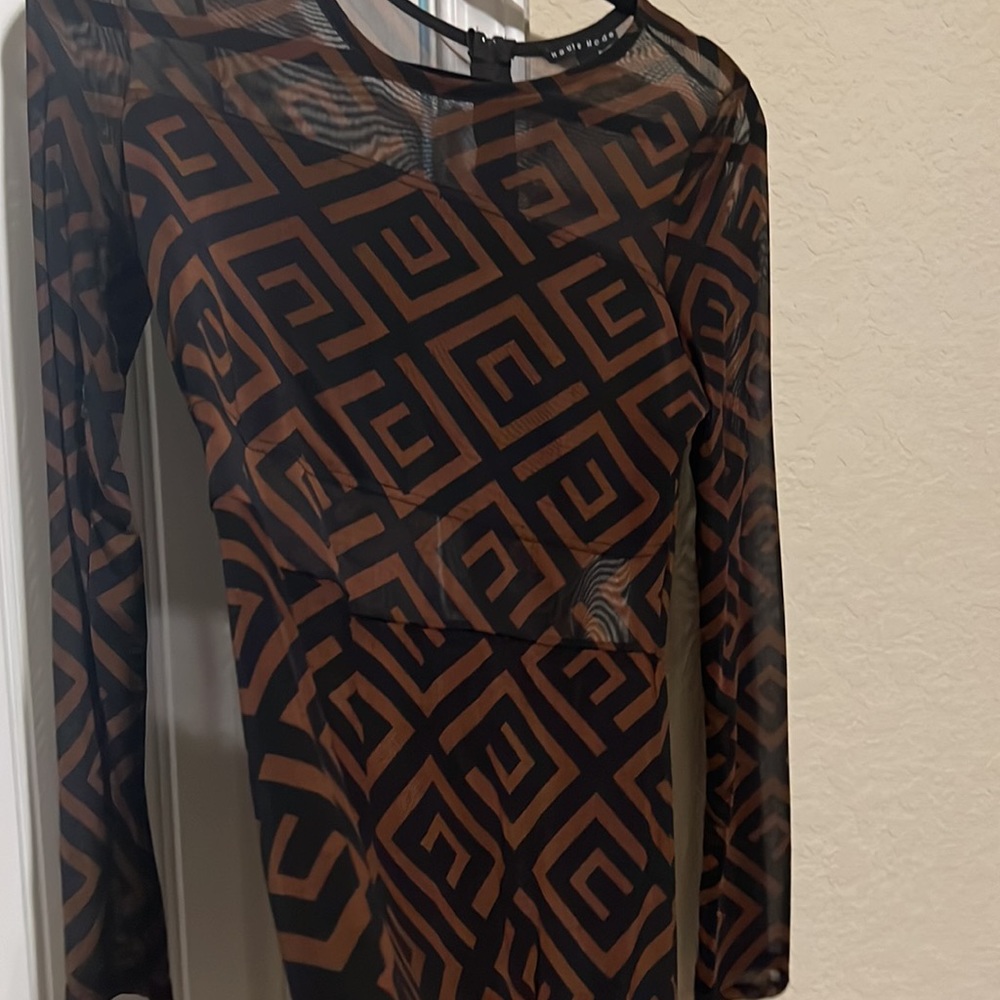 Dress - Picture 3 of 3